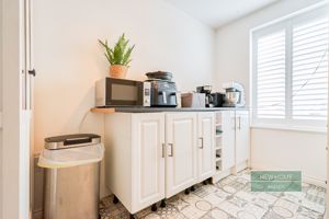 Photo 15- click for photo gallery